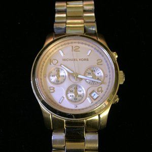 Michael Kors Women's Runway Rose Gold-Tone Watch